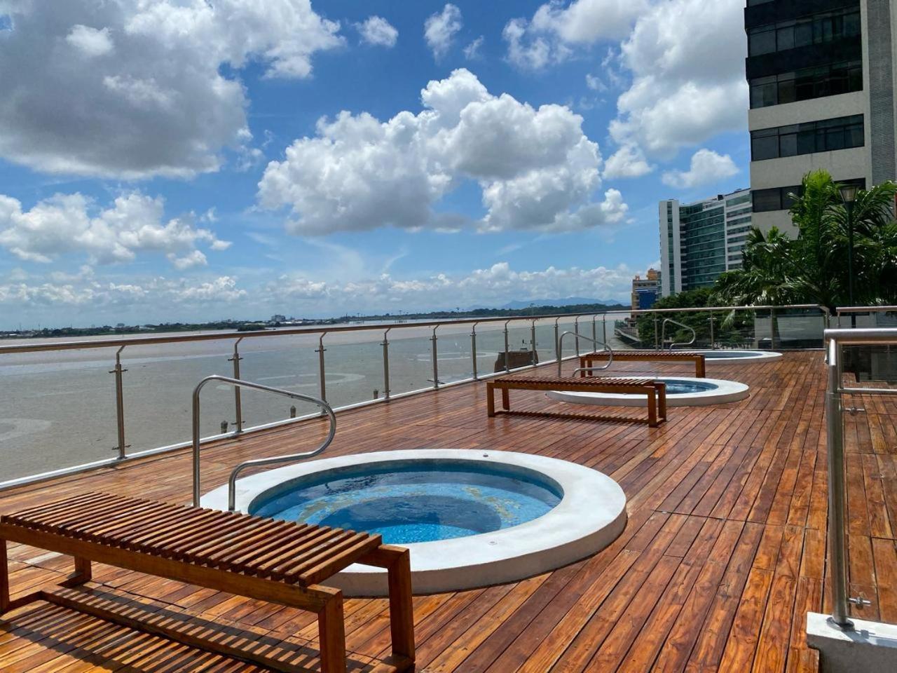Puerto Santa Ana, Torres Bellini, 2 Dormitorios, Parqueo Guayaquil Buitenkant foto